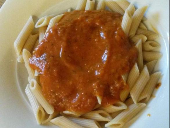 Tomaten-Dattel Sauce