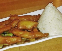 japanisches Gemüse mit Backfisch, Yuzu-Sauce und Reis - Kibbeling asiatisch