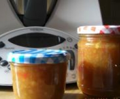 Paprika-Orangen-Apfel-Relish zum Dippen und Grillen