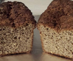 Dinkel-Chia-Brot