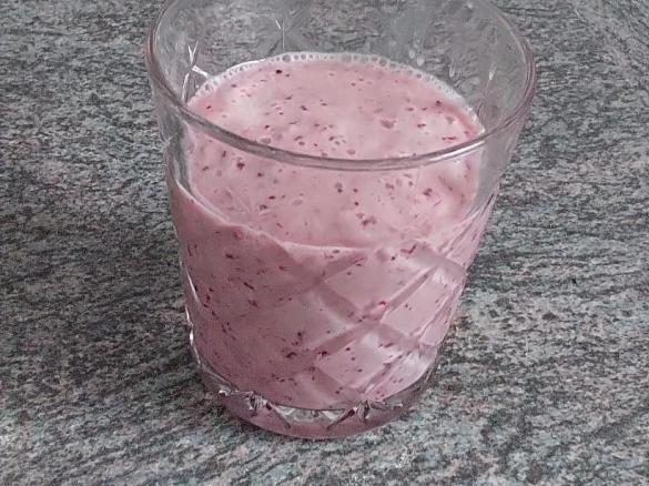 Apfel - Heidelbeer - Smoothie