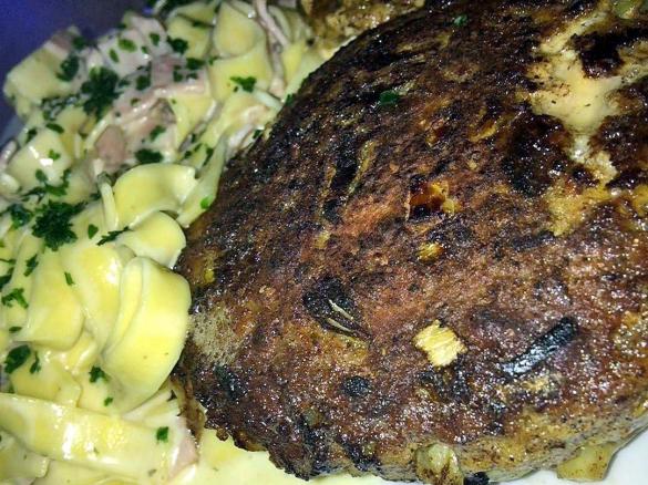 Pasta - Tagliatelle-Carbonara / Bifteki - Italien grüßt Griechenland