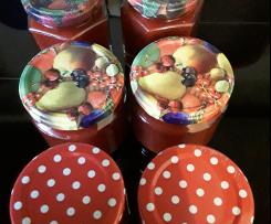 Erdbeermarmelade mit Vanille und Zitronenmelisse