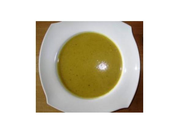Variation von Gemüse-Käse-Suppe