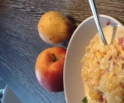 Bunte Schmelzkäsesuppe