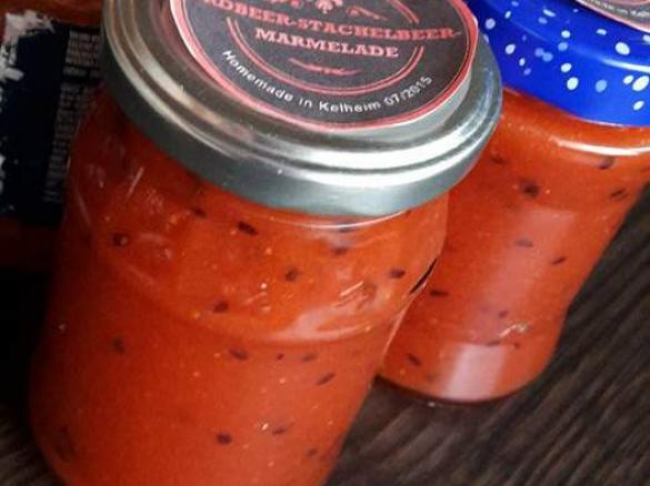 Erdbeer-Stachelbeer-Marmelade