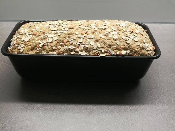 Dinkel-Buchweizen-Möhren-Brot