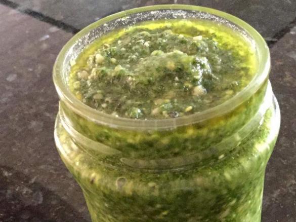 Petersilienpesto