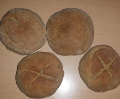 Roggen-Brötchen