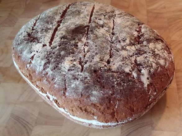 Hinterländer Roggenkruste/ Sauerteigbrot