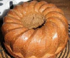 Gewürzkuchen mit Rotwein