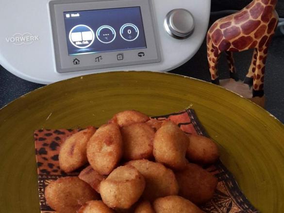 Afrikanische Bananen Bällchen