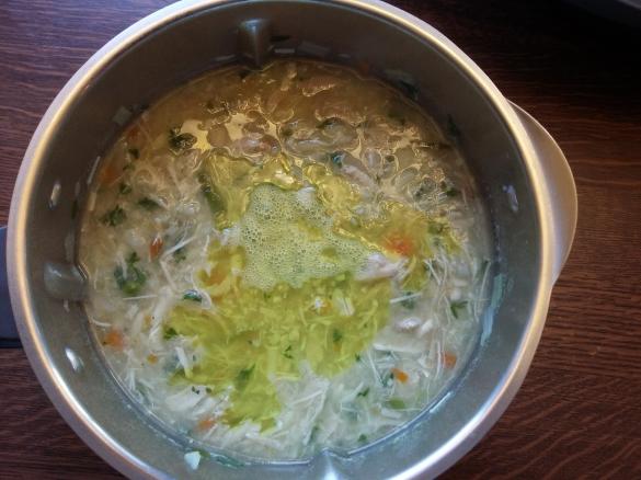 Hühnersuppe