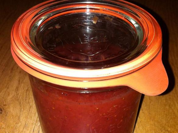 Erbeermarmelade mit Vanille