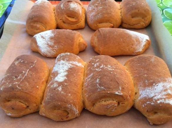 Brötchen-Rolls, Grillbrötchen mit Schafskäse und Paprika, All-In-Teig, Dinkelbrötchen zum Grillen