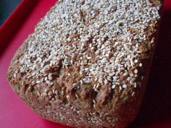 Saftiges 7-Korn-Brot mit Chia und Amaranth