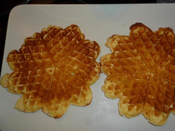 Weiche Quarkwaffeln ( große Menge-Viele Waffeln)