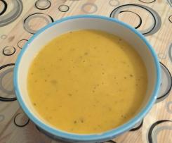 Zucchini-Kartoffeln Suppe