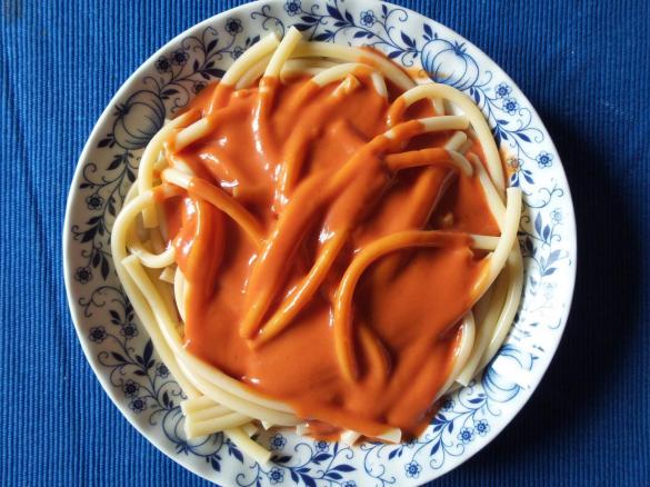 Tomatensauce wie aus der DDR Schulküche