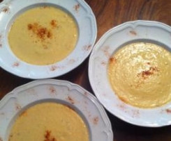 Blumenkohl-Curry Suppe mit Joghurt (indisch)