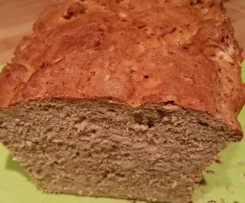 Dinkel-Roggenbrot mit Sonnenblumenkernen