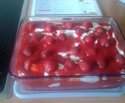 Variation von Light-Erdbeer-Tiramisu ohne Alkohol