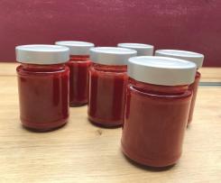 Erdbeer - Johannisbeer - Marmelade samtfein