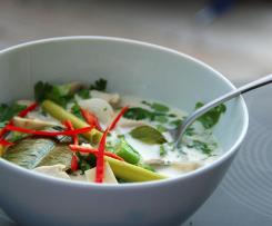thailändische Hühnersuppe (Tom Kha Gai)