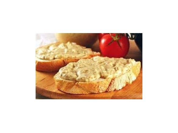 Auberginepaste (salata de vinete)