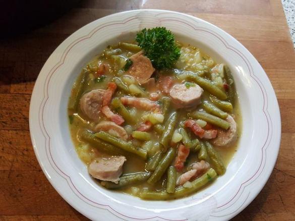 Grüne Bohnen-Eintopf mit Speck