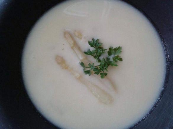 Spargelsuppe "ohne schälen"