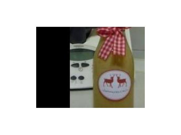 Weihnachtseierlikör mit Zimt und Lebkuchengeschmack