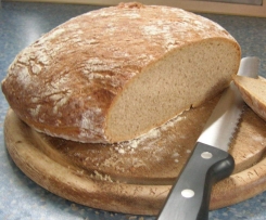 Einfaches Bauernbrot