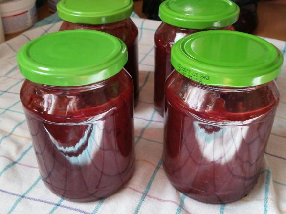 Pflaumenmus mit Lebkuchengewürz