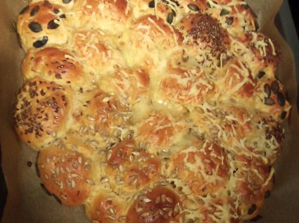 Zwiebel Baguette Brot / Party-Traube oder Partybrötchen