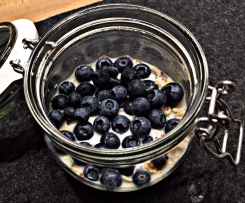 Overnight Oats mit Heidelbeeren 