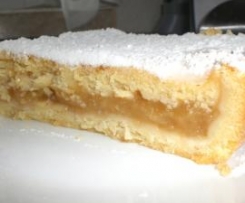 Gedeckter Apfelkuchen