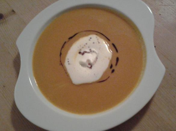 Kürbissuppe, die schokoladige