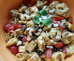 Tortellinisalat italienische Art