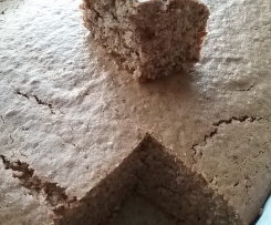 Zucchini-Nuss-Blechkuchen sehr fluffig (ohne Schokolade)