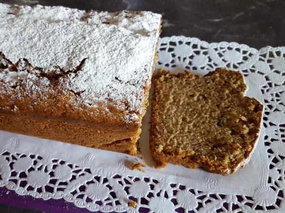 Saftiger Zucchinikuchen