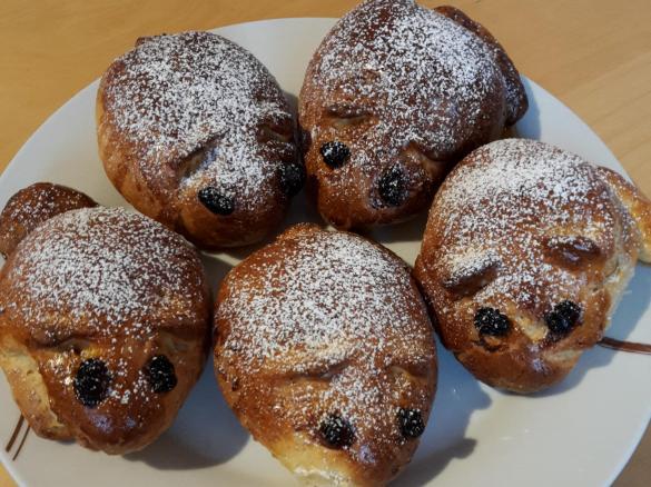 süße Mäuse (Hefegebäck)