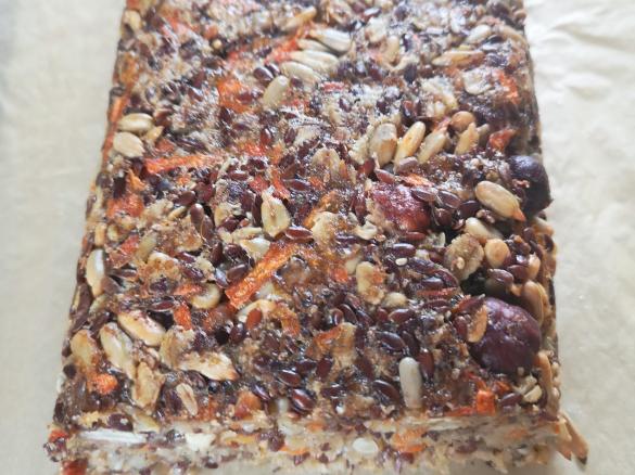 Möhren-Nuss-Brot (Ohne Mehl)