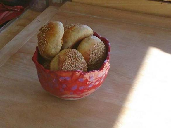 Saftige Brötchen mit Apfel