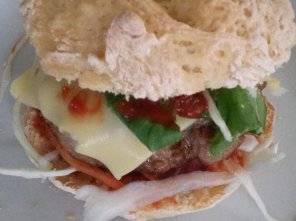 Rindfleisch-Patties mediterran - Rindfleisch Burger