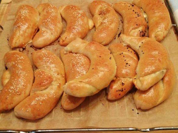 Gefüllte Hörnchen (süß und herzhaft)