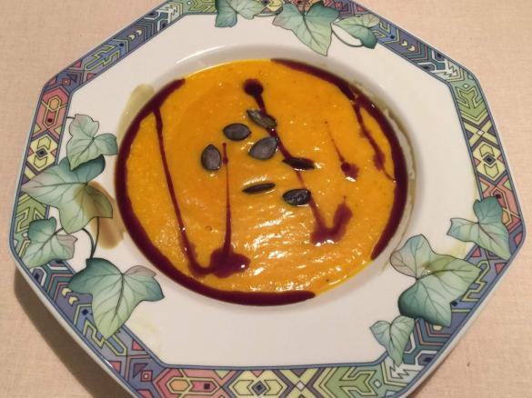 Kürbissuppe pikant