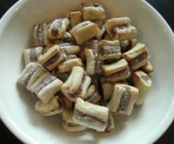 Dattel-Marzipan-Röllchen