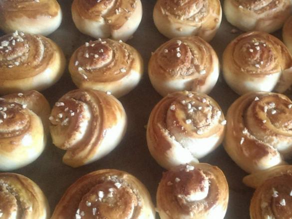 Mandel-Zimtschnecken