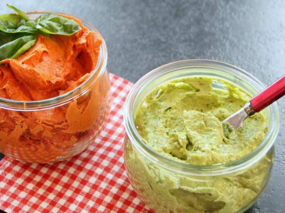 Pestobutter und Tomatenbutter